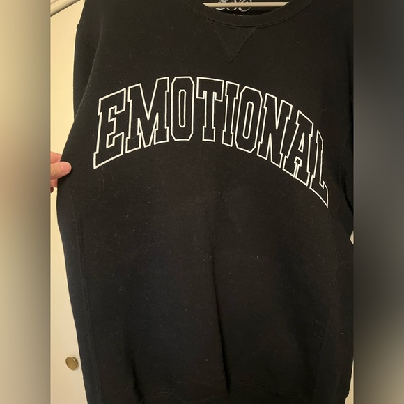 EMOTIONAL CREWNECK - Picture 4 of 5
